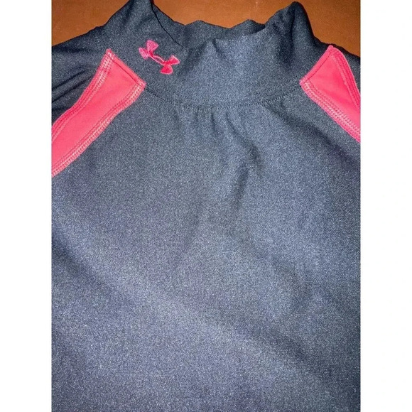 UNDER ARMOUR cold gear Size Small top - Picture 2 of 4